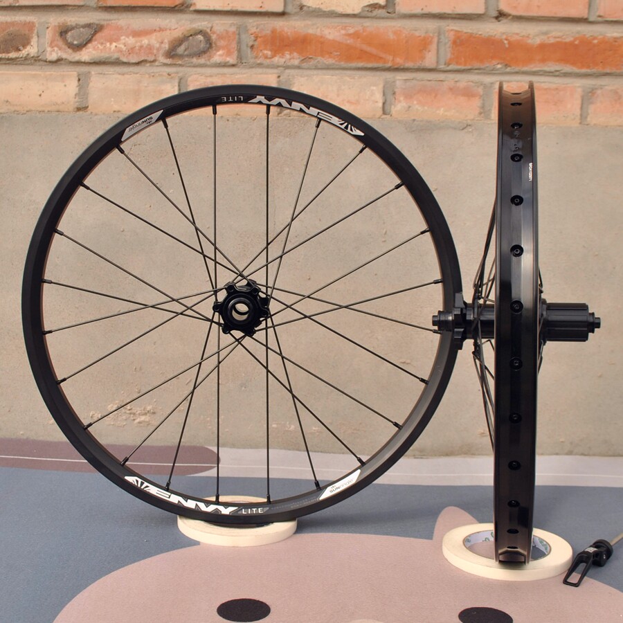 轱辘哥20寸406碟刹轮组前24后32孔koozer 350棘轮花鼓dt辐条