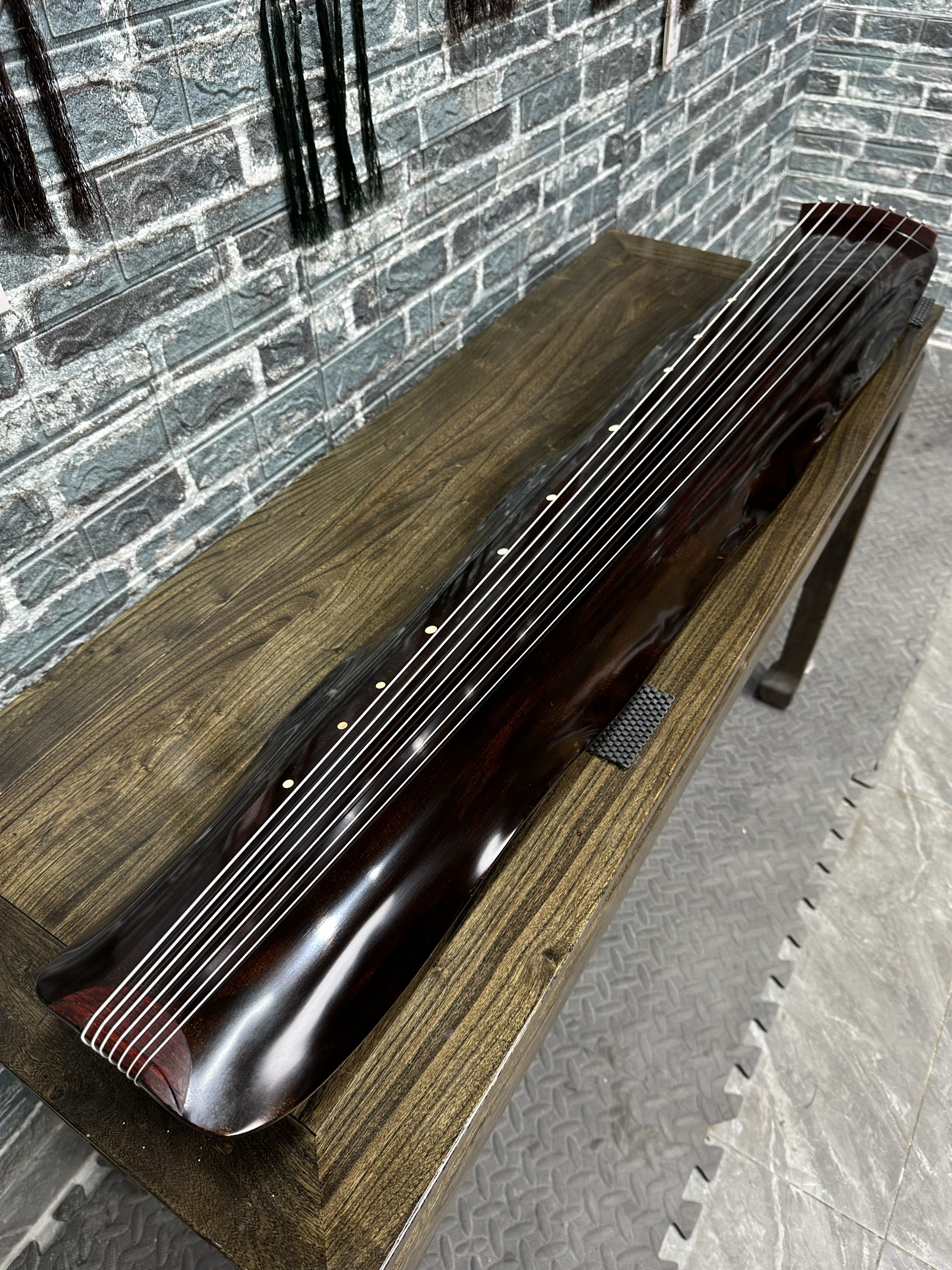 一铭亲斫百年老杉木演奏级蕉叶式纯手工纯生漆纯鹿角霜古琴