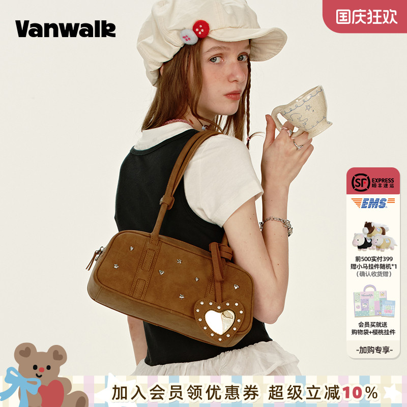 VANWALK/出走小众设计铆钉法棍包