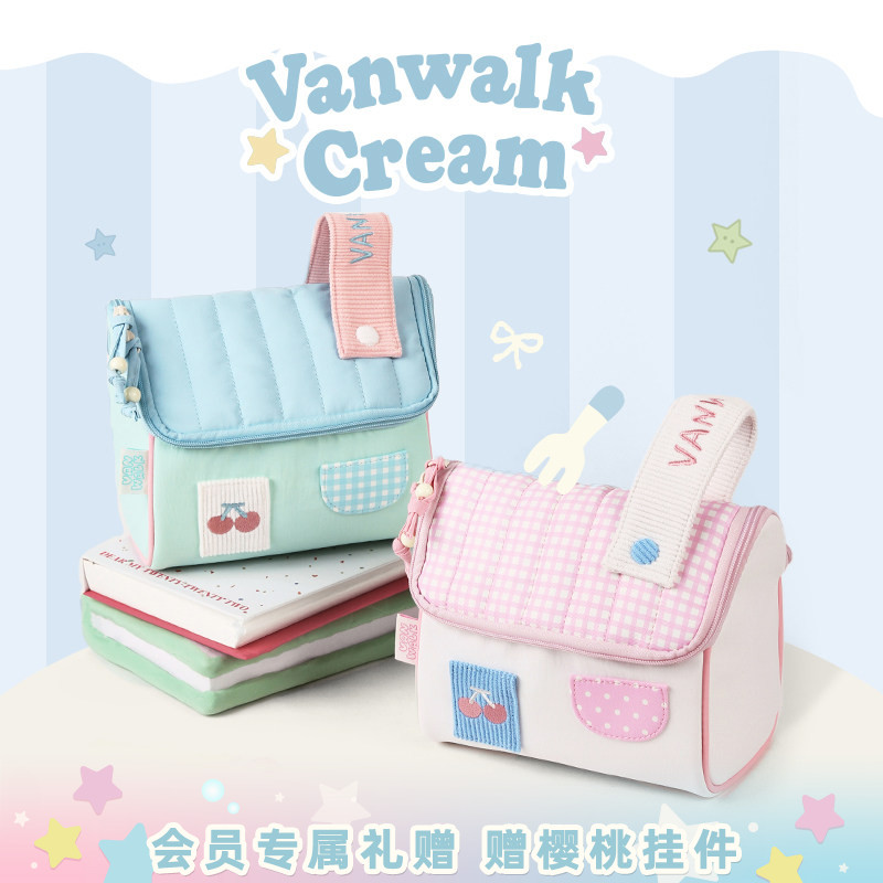 VANWALK/出走原创樱桃房子洗漱包图片