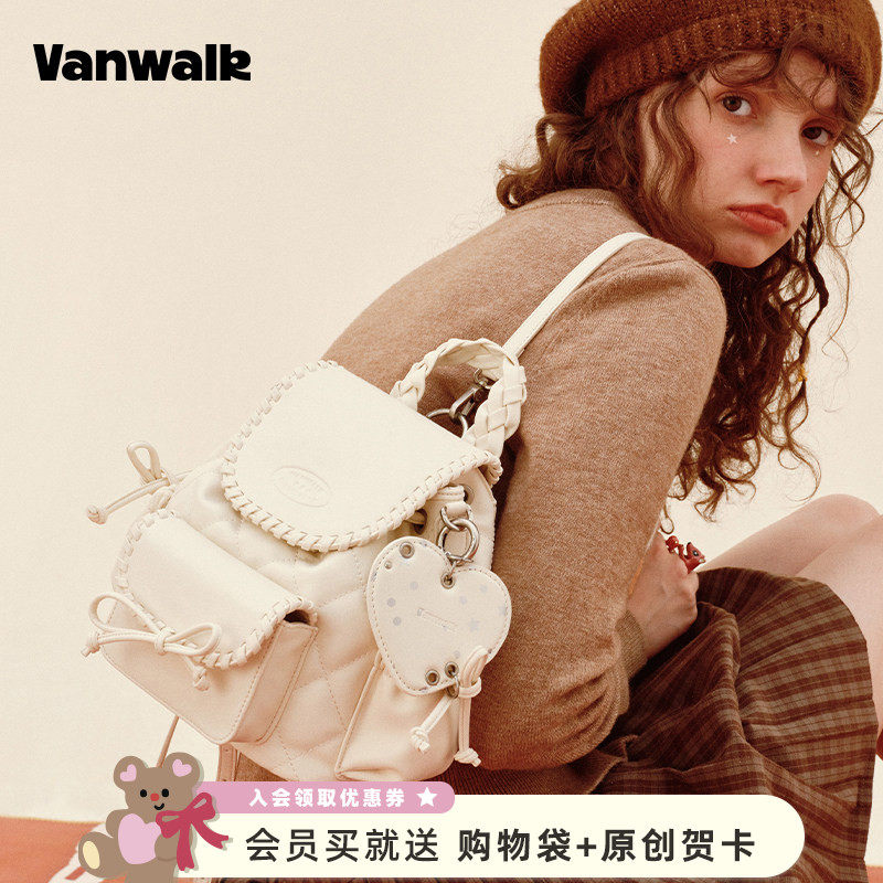 VANWALK松果部落 复古冬季新款小型双肩包女包包蝴蝶结通勤小背包