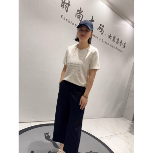 立体剪裁刺绣T恤小衫 2205针丝缘子汇2026夏季 女装 加肥加大码 新款