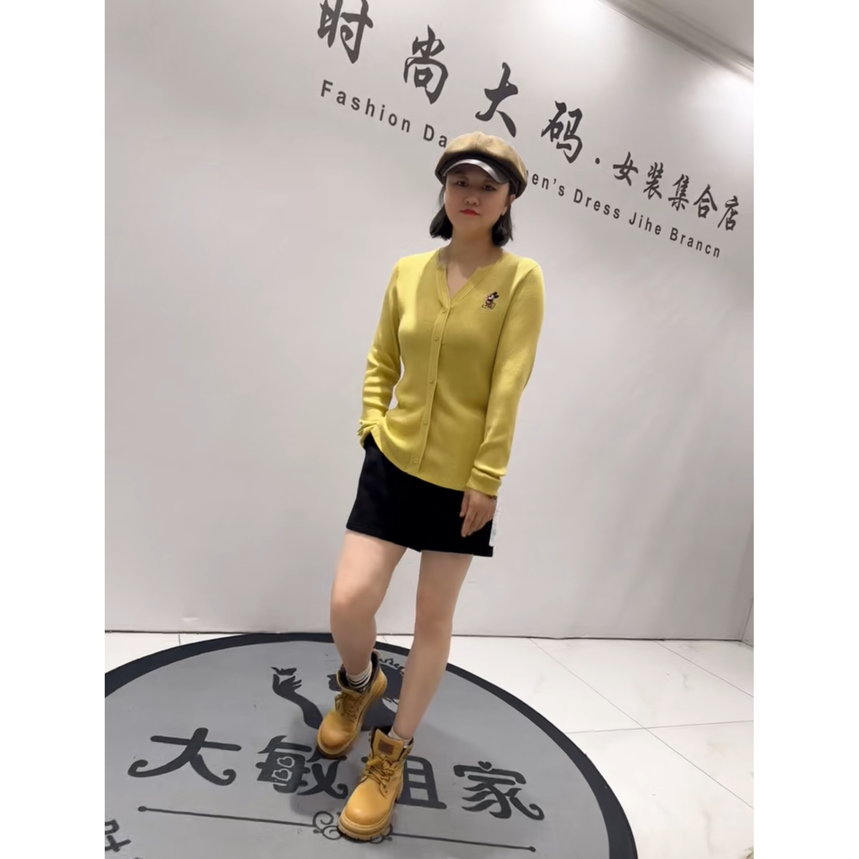 6168女权贵族秋冬新款加肥大码女装通勤立体剪裁V领针织毛衣毛衫
