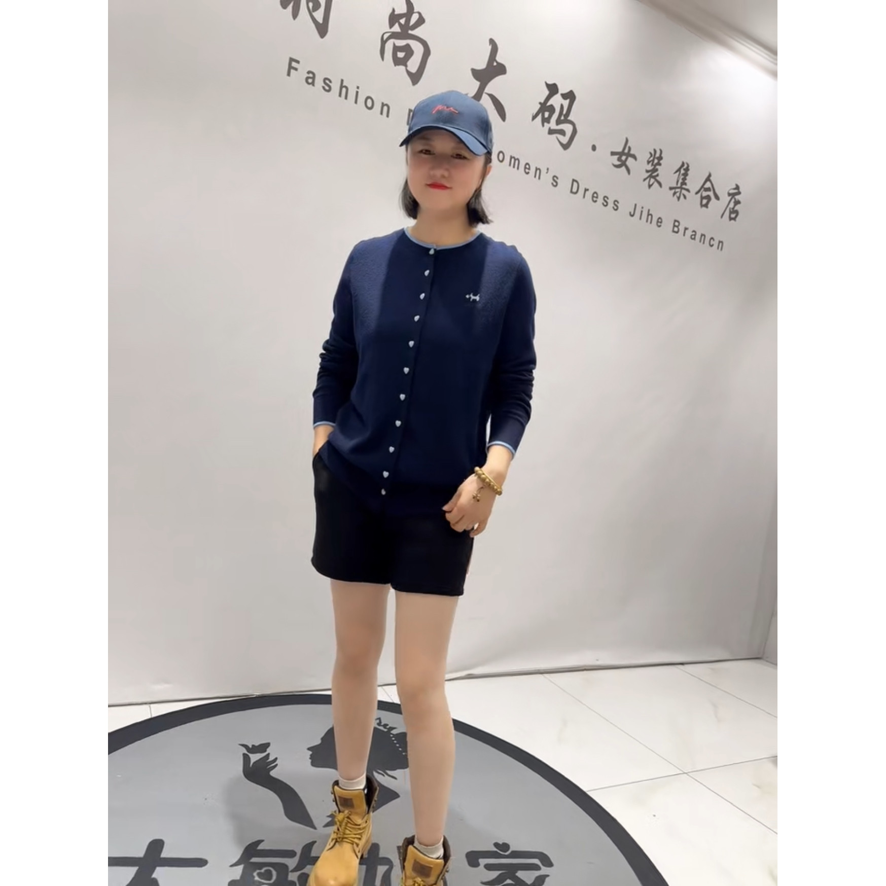 1576芮娜依莲2026春新款加肥加大码女装通勤立体剪裁针织毛衣毛衫,女装/女士精品,大码内搭,淘宝优惠券,粉丝福利购,淘宝优惠卷