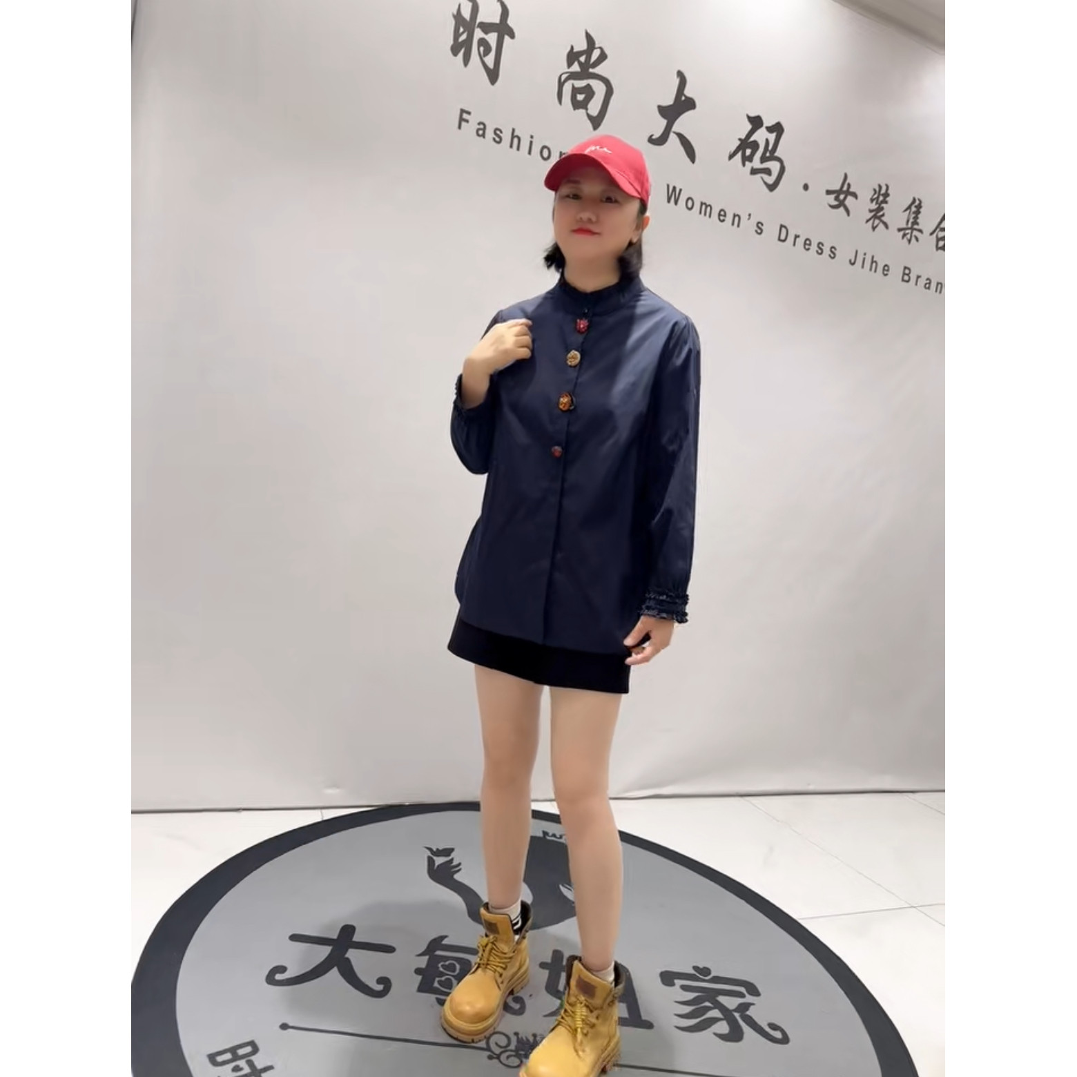 1588芮娜依莲2026春新款加肥加大码女装通勤立体剪裁小衫衬衫