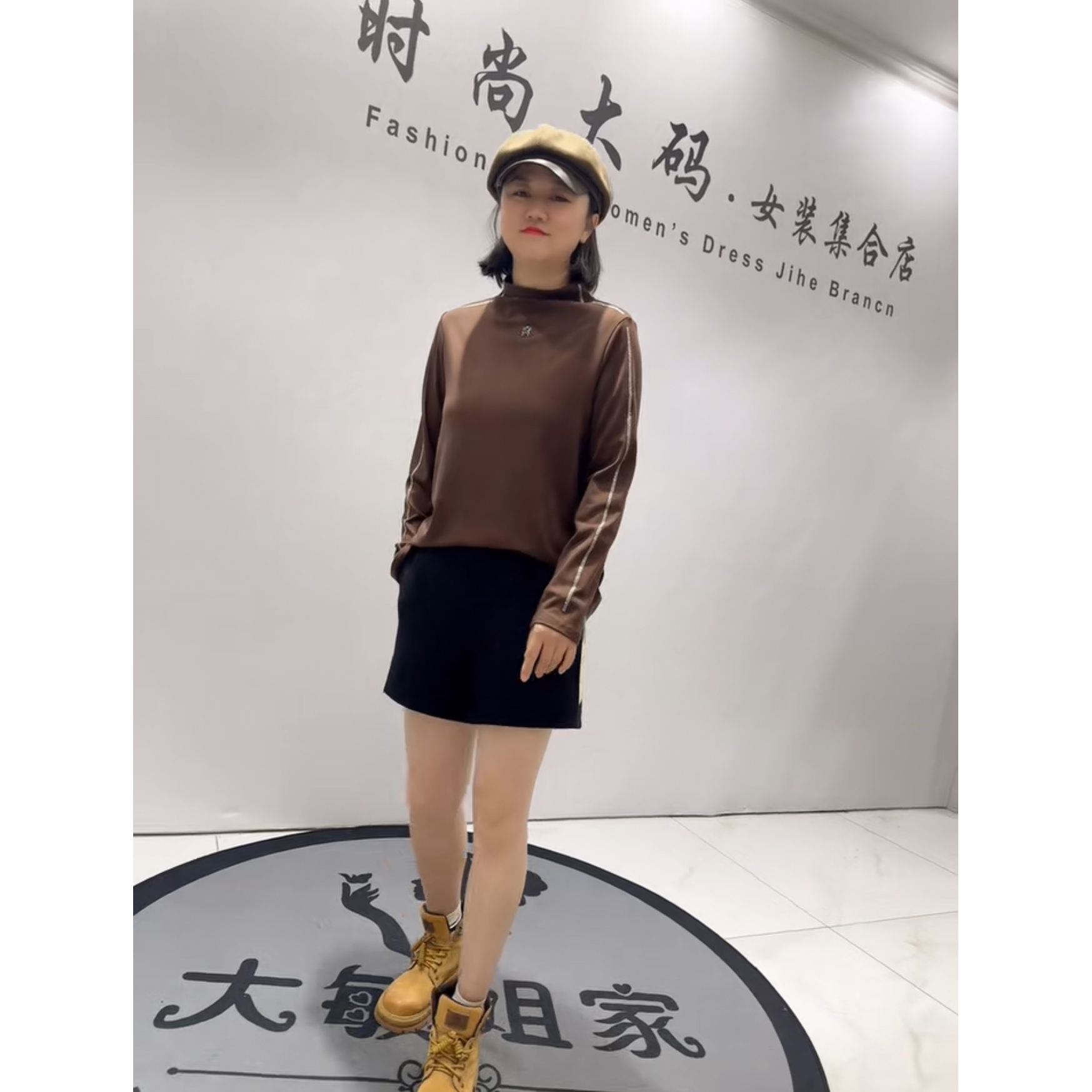 1066芮娜依莲秋冬新款加肥大码女装通勤立体剪裁针织内搭小衫毛衫