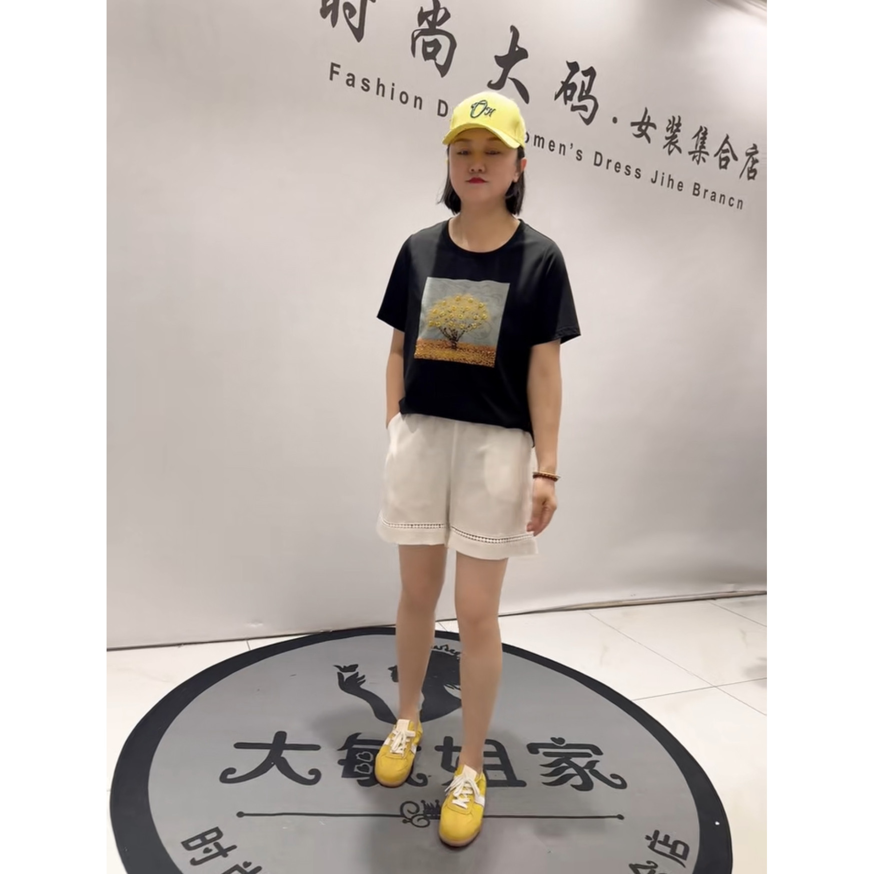 1013芮娜依莲夏季新款加肥加大码女装通勤立体剪裁天丝亚麻短裤