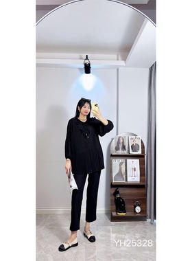 25328香港芸卉2026春新款大码女装显瘦上衣时尚雪纺小衫遮肉百搭