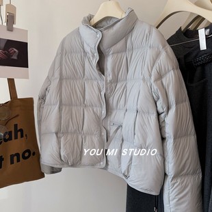 云感泡芙！轻盈保暖 90白鸭绒立领方块压格短款休闲羽绒服外套女