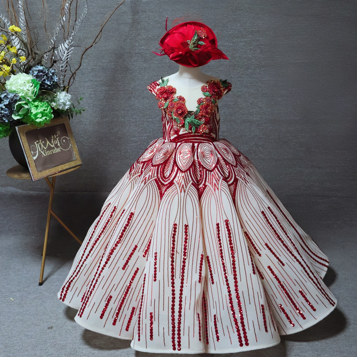 欣入荷红色花朵高定国风女童公主裙主持钢琴演出聚会长款礼服裙