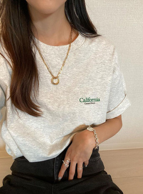 california美式字母小标宽松套头短袖印花慵懒风2022秋减龄女T恤