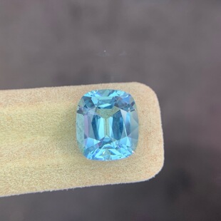 天然圣玛利亚色海蓝宝石晶体干净7.40克拉满火彩新货