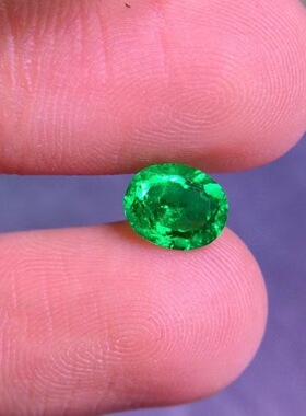 0.96克拉天然哥伦比亚祖母绿裸石椭圆形珠宝戒面vividgreen彩宝