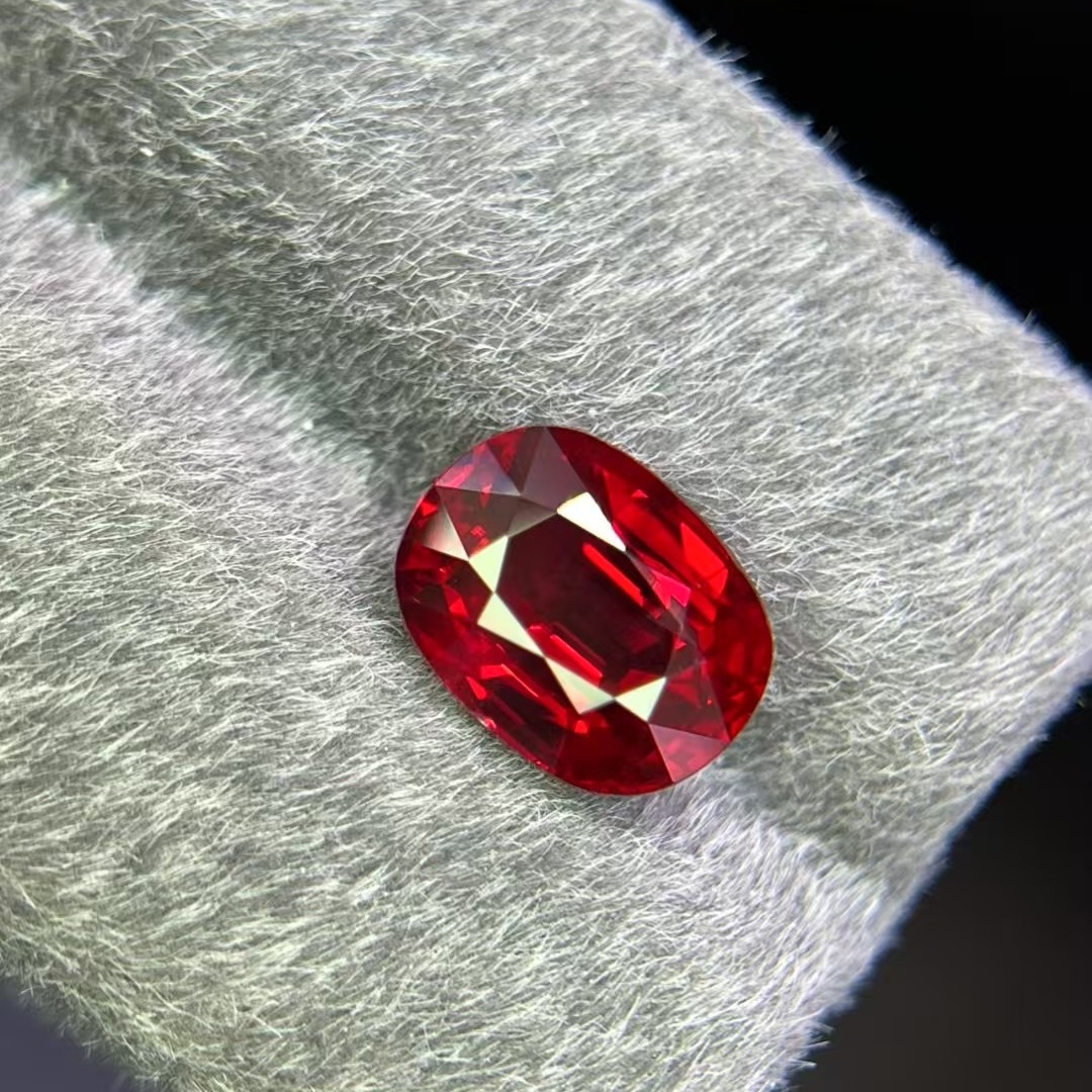 5.06克拉天然无烧鸽血红宝石GRS