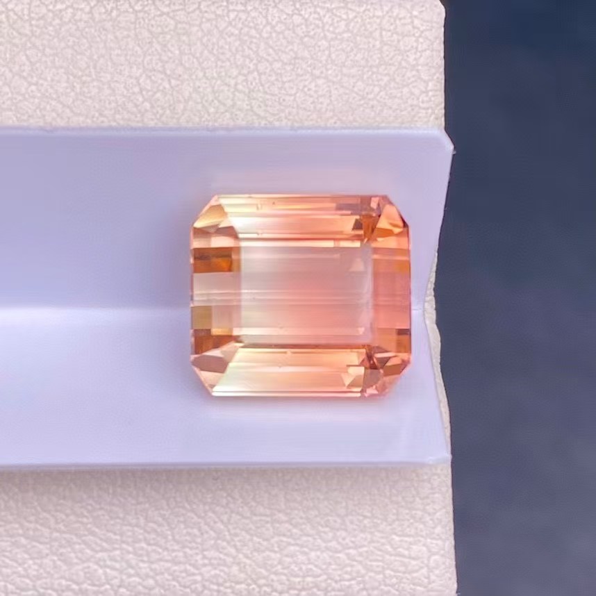 6.6克拉天然西瓜碧玺戒面裸石