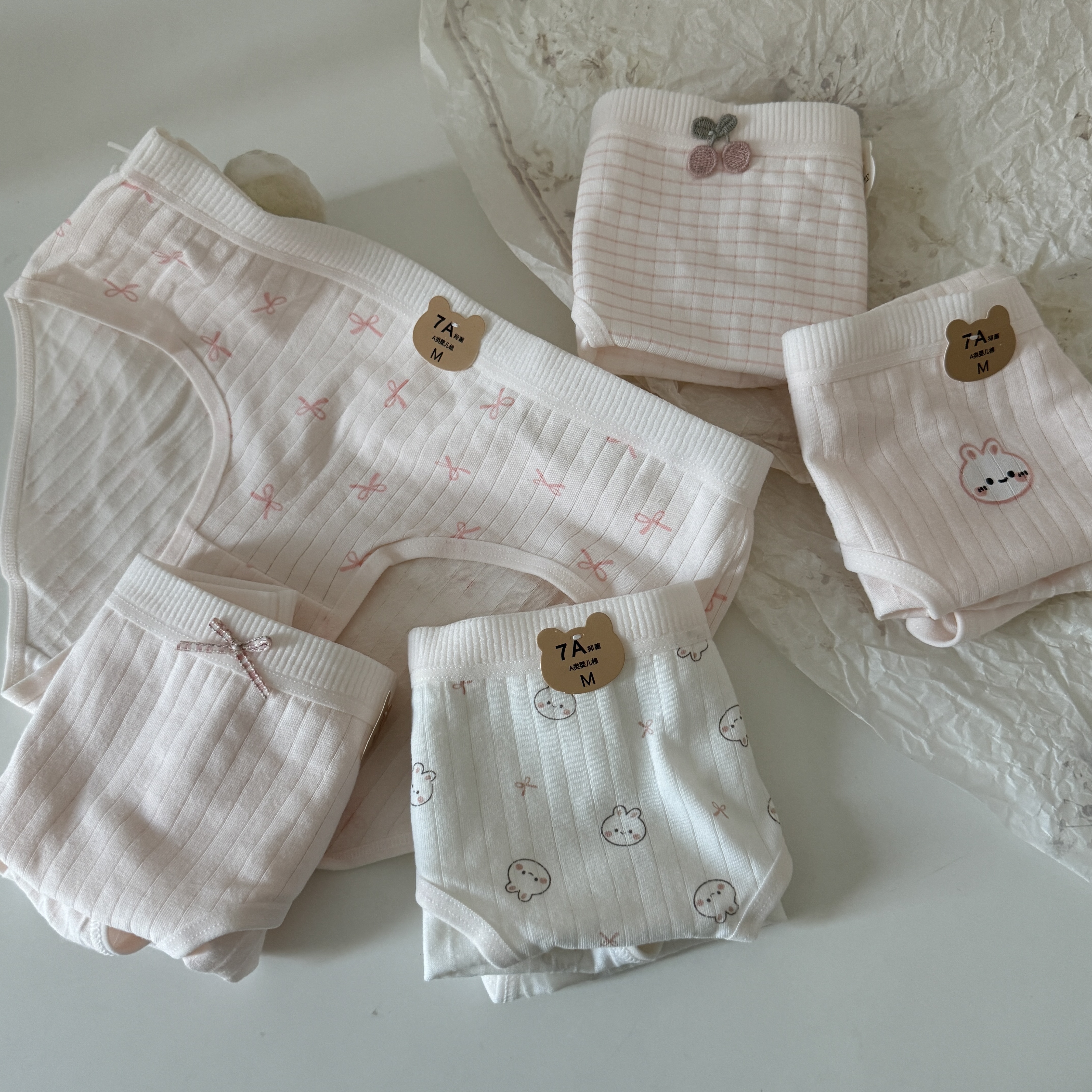 29.9 5条装!粉粉兔兔可爱少女甜美平价组合学生低腰三角内裤无痕