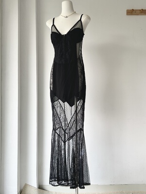 捡漏美牌！小众Vintage哥特风性感蕾丝收腰包臀显瘦吊带连衣裙