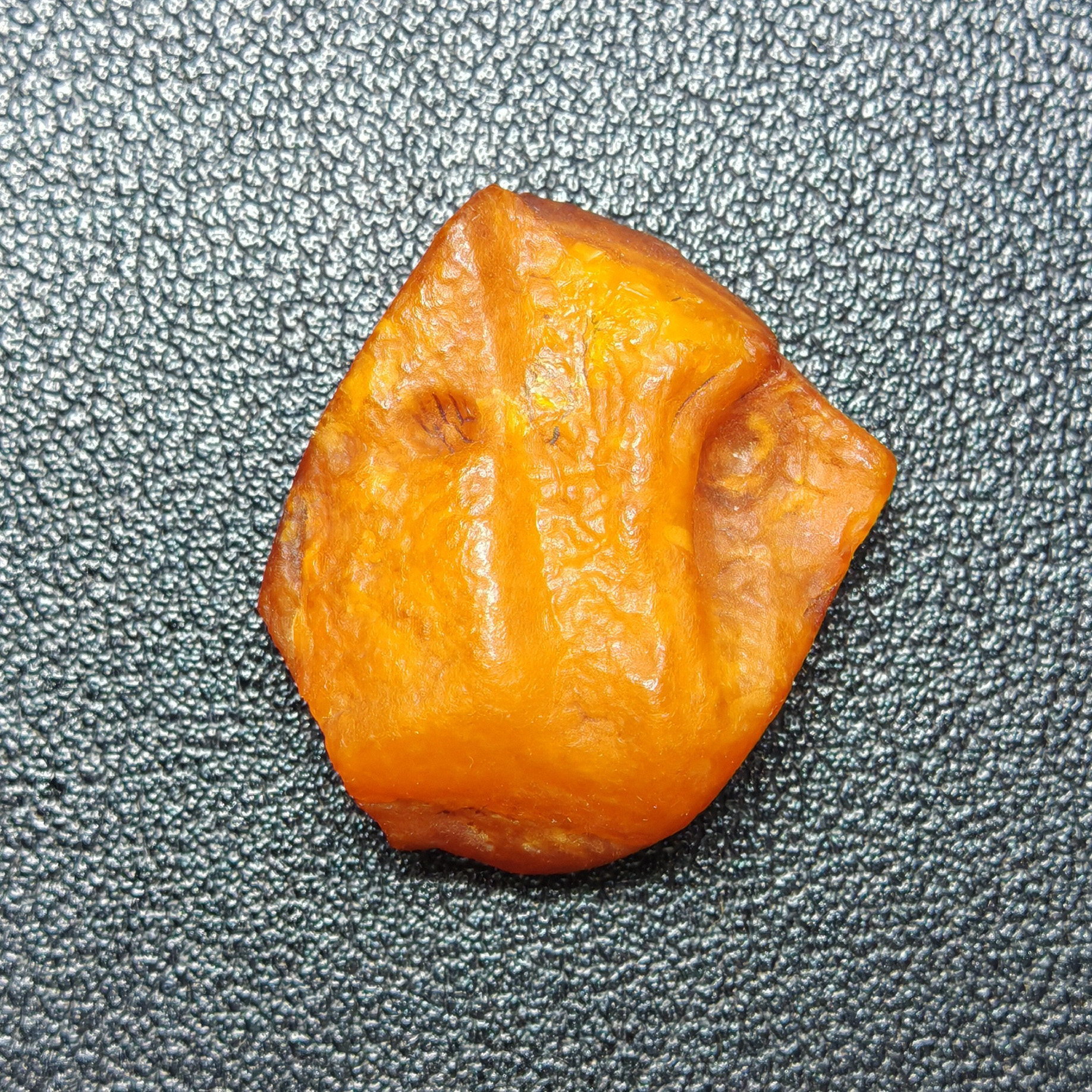 天然琥珀蜜蜡原石波罗的海鸡油黄吊坠牌子花蜜妖花水滴原矿毛料
