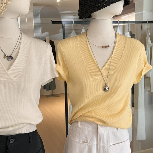 高智感V领羊毛混纺针织衫短袖夏