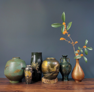 日本回流铜瓶高冈老铜器禅意老物件仿古花瓶摆件客厅日式插花3A