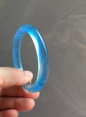 天然海蓝宝手镯 晶体通透 圣玛利亚蓝色 内径59毫米 重35.4克
