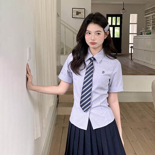 JK制服修身衬衫女士短袖条纹