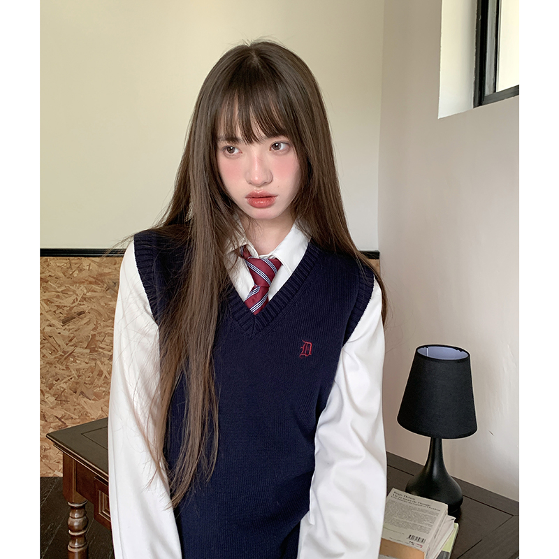 东京岁时记jk制服叠穿针织马甲背心女春秋外穿绀色刺绣纯棉上衣女
