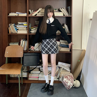 包臀裙半身短款 子短裙女百搭半裙秋高腰显瘦东京岁时记JK 学院风格