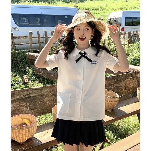 白色刺绣校园感圆领泰式衬衫女