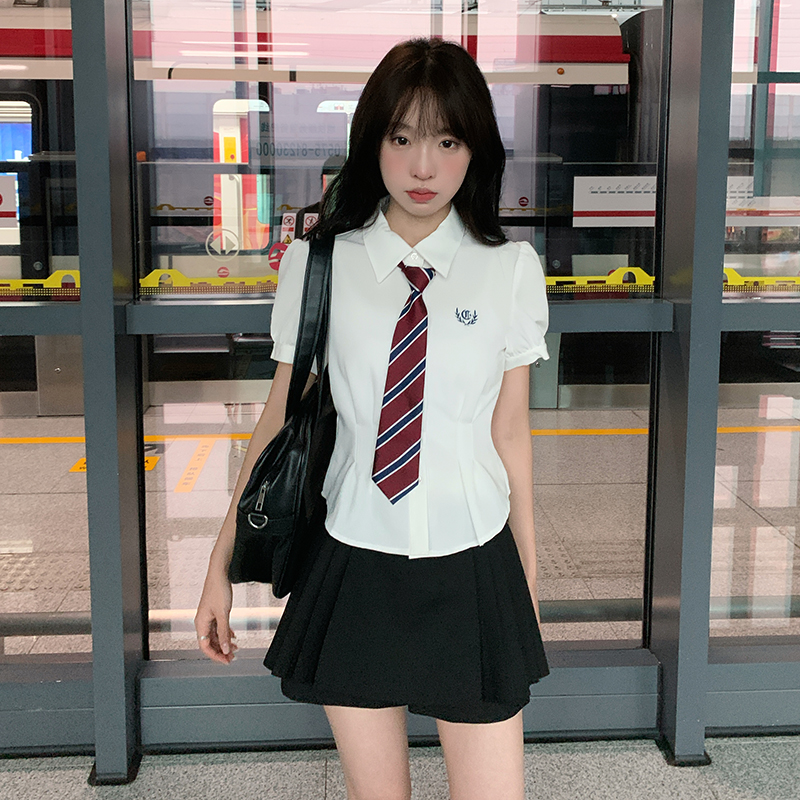 学院风短袖衬衫半身裙套装