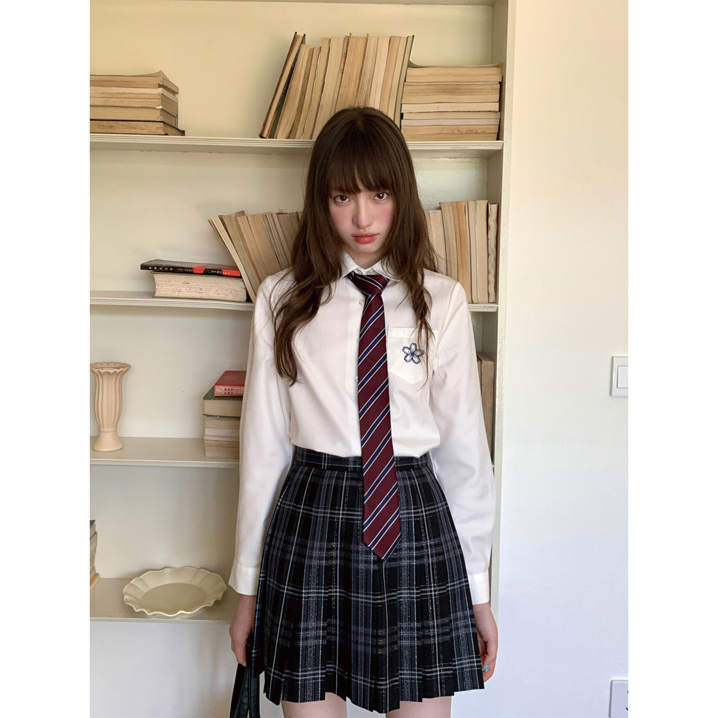 东京岁时记学院风纯白长袖衬衫