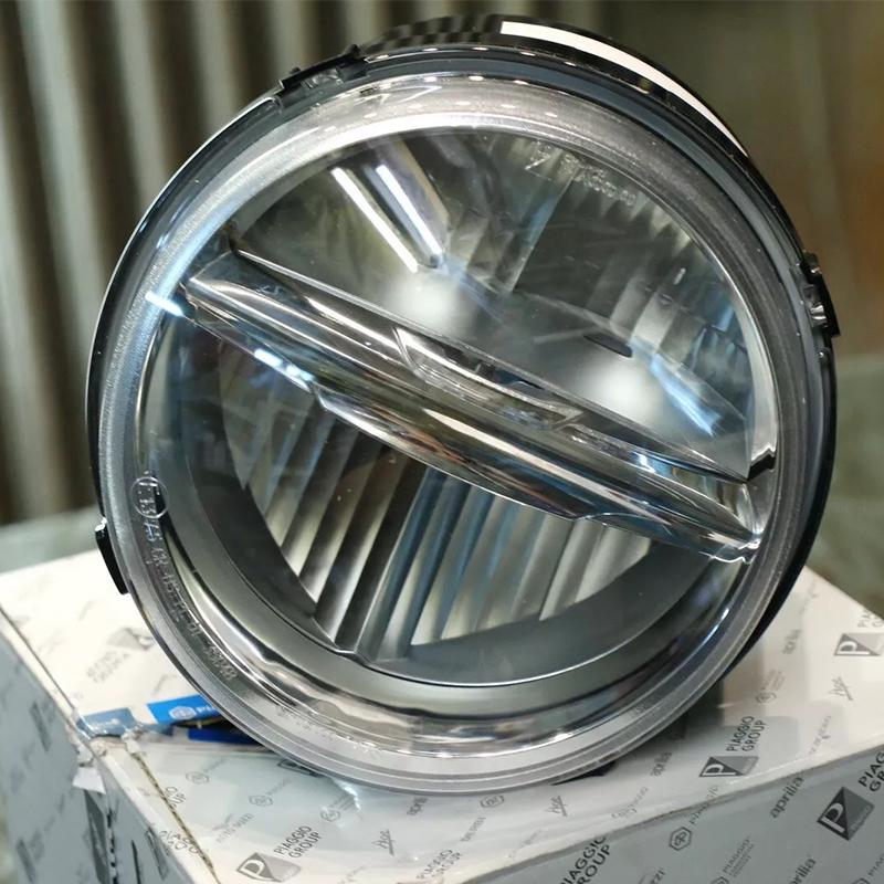 适用 VESPA 春天 125 150 前大灯总成 LED大灯 灯框 2019~2023