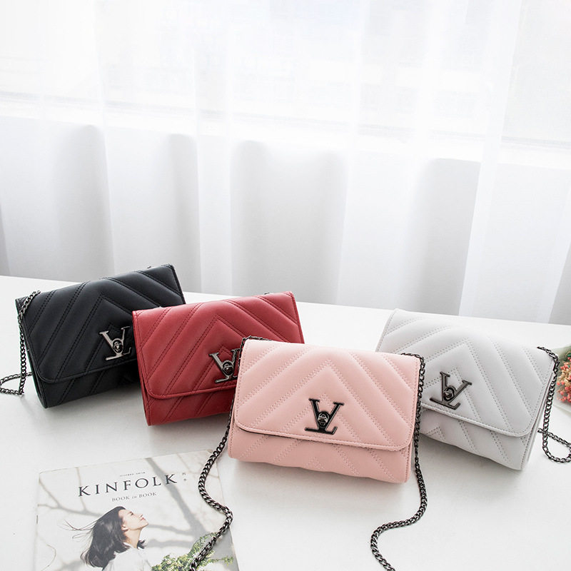 2022日韩新款女包休闲小方包单肩斜挎包绣花手机包链条锁扣小包包,箱包皮具/热销女包/男包,通用款女包,淘宝优惠券,粉丝福利购,淘宝优惠卷