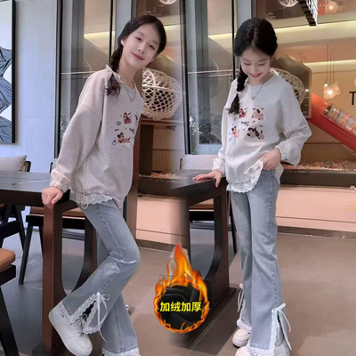 女童卡通圆领卫衣开叉牛仔裤套装