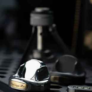 Dz. Top币底座胡桃木收纳盒29枚容量木质黄铜合金EDC玩具收纳底座