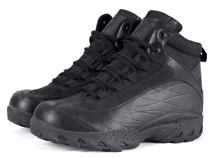 Boots militaires pour homme - amortissement - Ref 1397433 Image 1