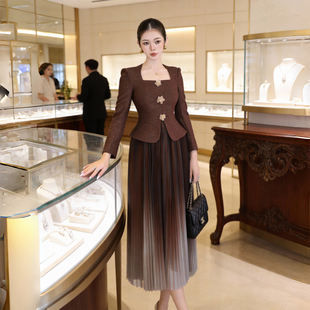 富家千金miu系穿搭假两件方领连衣裙高腰遮肉名媛风轻奢显瘦长裙