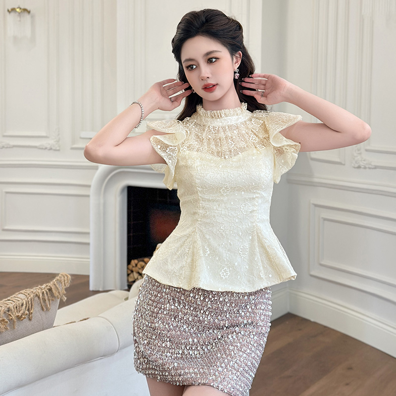 飞飞袖蕾丝衫半高领上衣