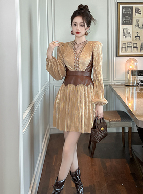 秋冬氛围感穿搭拼接丝绒连衣裙女端庄大气名媛风优雅收腰a字短裙