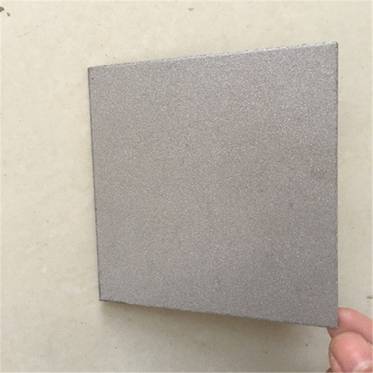 微米极泡沫钛yan  泡沫金属钛烧结板圆片30微米不锈钢粉末烧结板