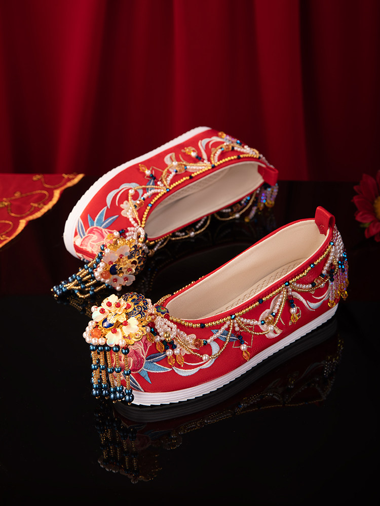 SANKENG GIRLS ORIGINAL AUTUMN CHINESE WEDDING HEAVY INDUSTRY LIGHT LUXURY TASSELS BEADS AND WOVEN GOLD SONG BRIDAL SHOES