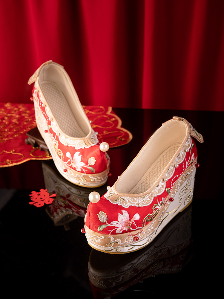 XIUHE WEDDING SHOES WOMENS CHINESE ANCIENT STYLE WEDDING SHOES WEDGE HEEL 10CM INCREASE STRAP IMPROVEMENT TANG STYLE WARPED HEAD EMBROIDERY HANFU SHOES