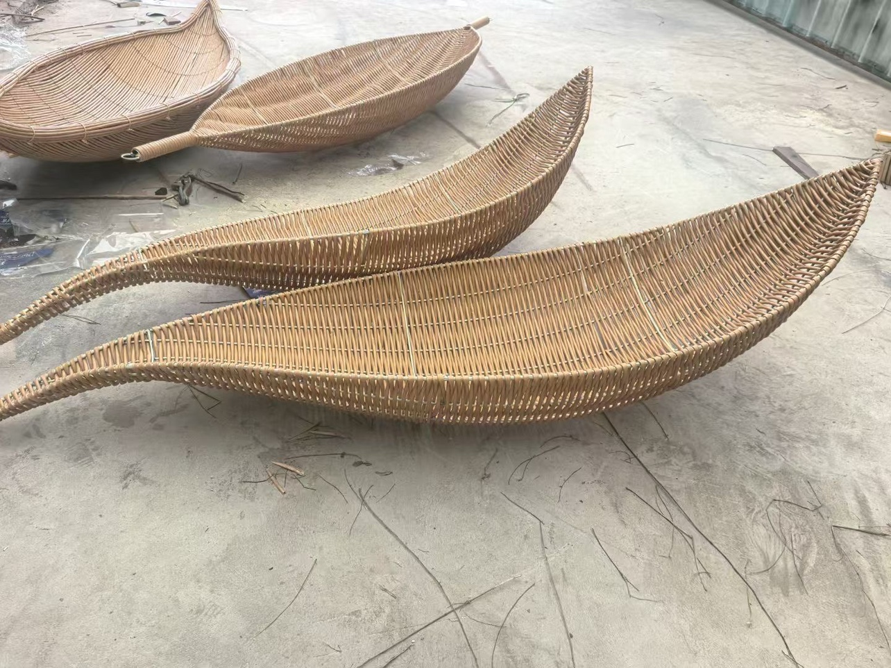 藤编船花艺船酒店装置商场展厅咖啡厅装饰无红豆月亮船 可定制