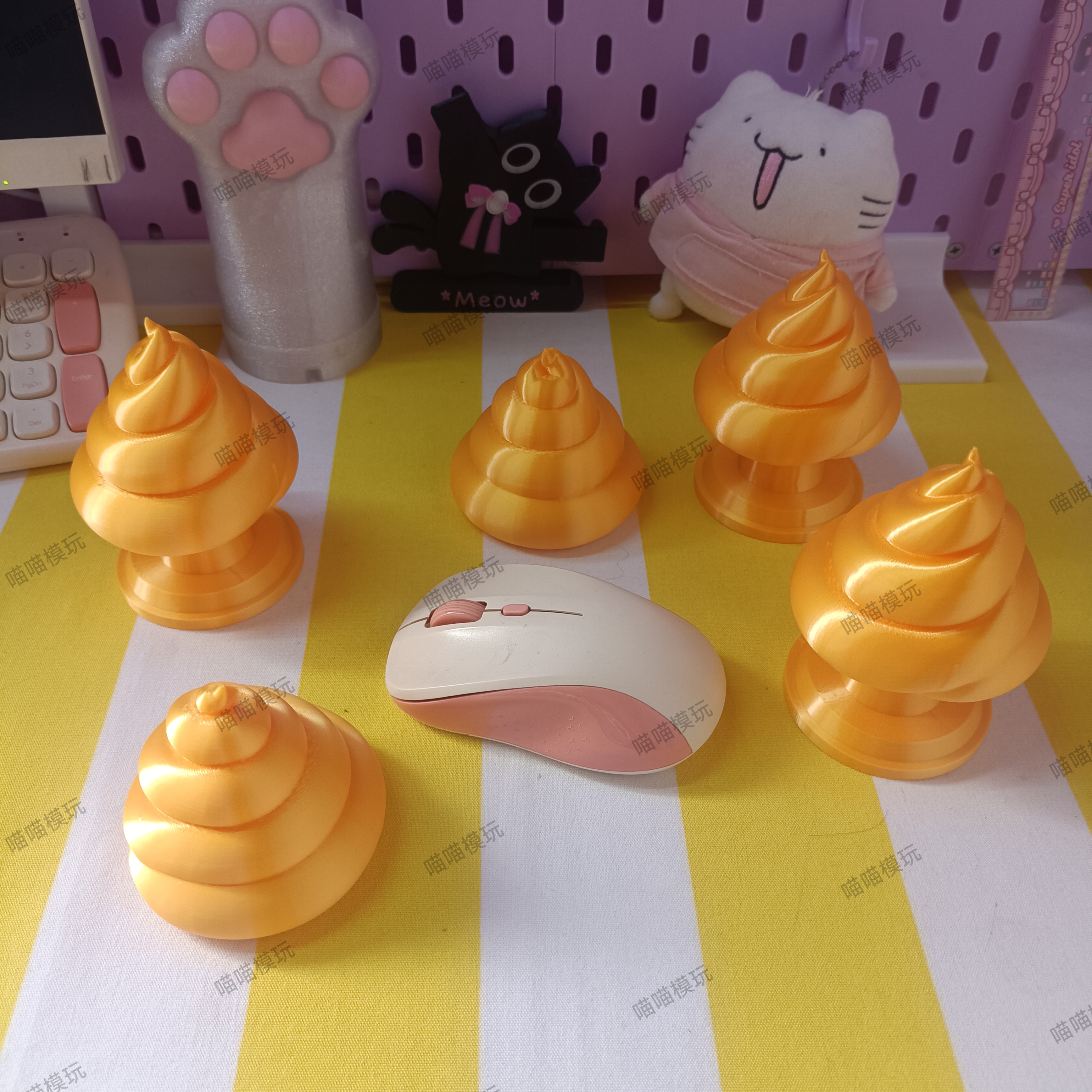 3D打印大便摆件金便便创意搞笑桌面装饰摆件便便奖杯