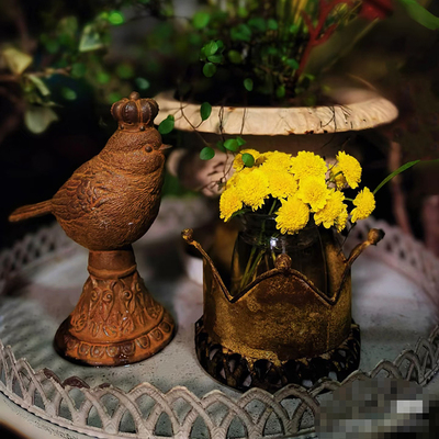 外贸出口铸铁皇冠小鸟摆件花园装饰杂货ins网红皇后小鸟杂货装饰