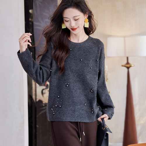 宝诗黎圆领钉珠慵懒毛衣