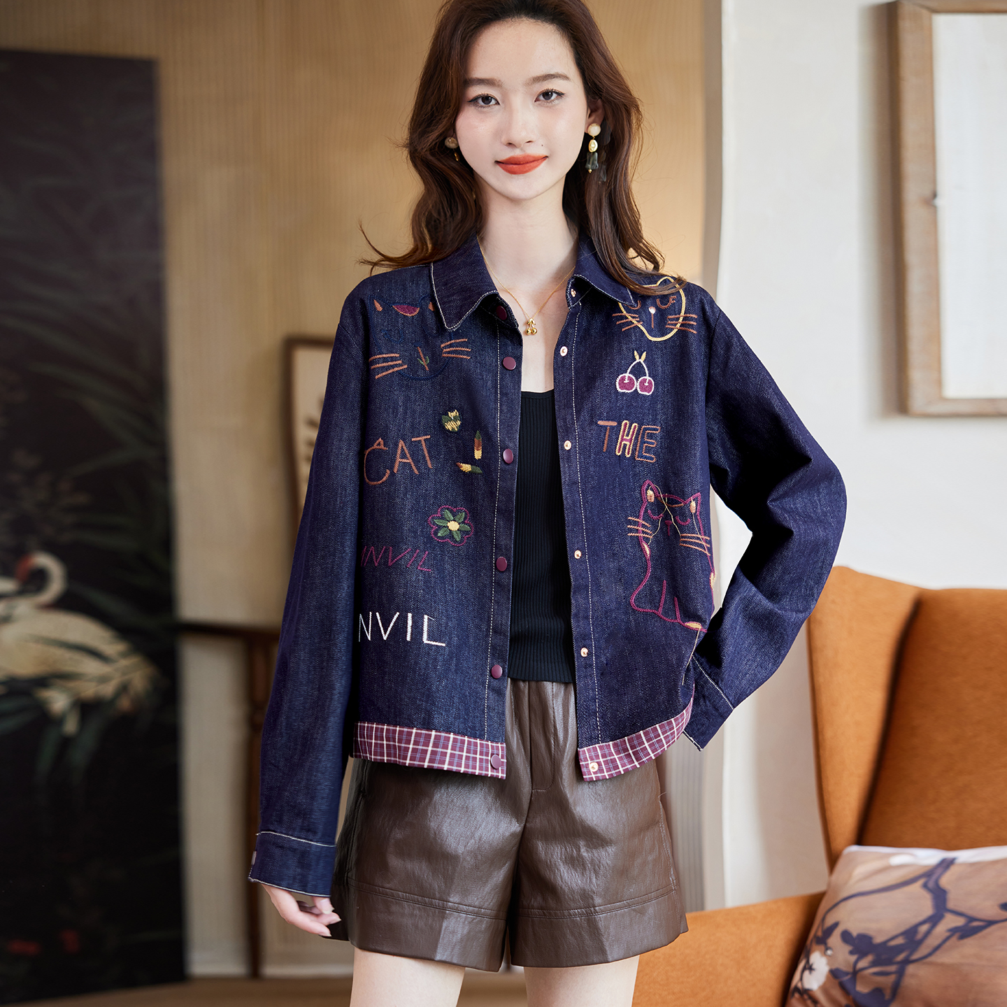 宝诗黎格子拼接刺绣牛仔衬衫2025秋季棉质休闲减龄百搭长袖衬衣女