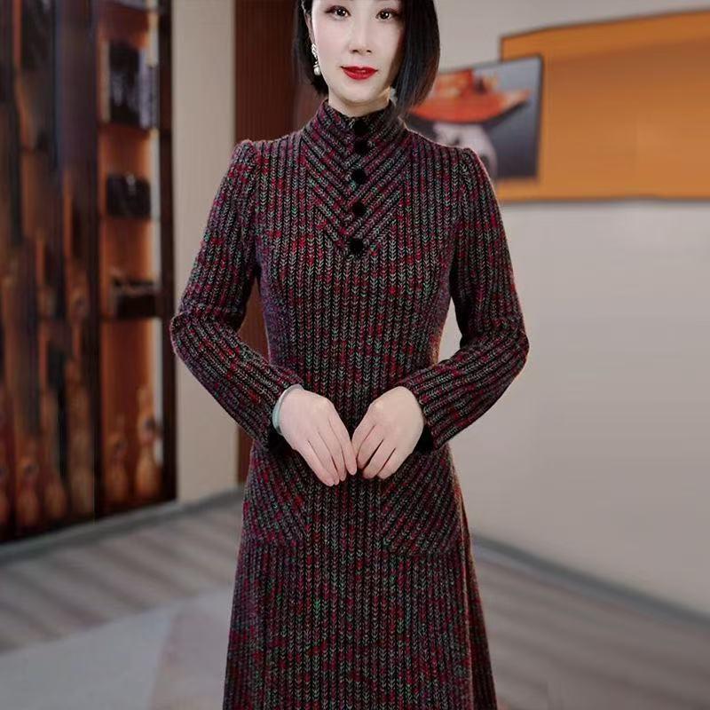 加厚连衣裙女2024秋冬新款高级感中年妈妈裙子优雅长袖高端旗袍裙