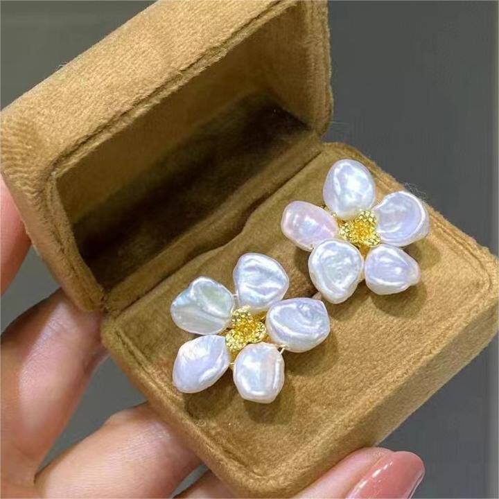 2024新款淡水珍珠耳钉巴洛克花朵