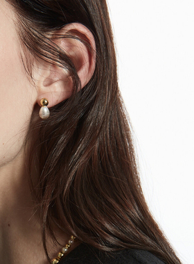 LUCKY 法式淡水珍珠不对称的欧美简约日常款小众百搭耳环